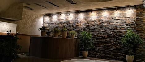 Hot stone massages, deep-tissue massages, sports massages, massages