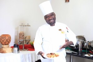 Free daily English breakfast - Manong Game Lodge (Lobatse)