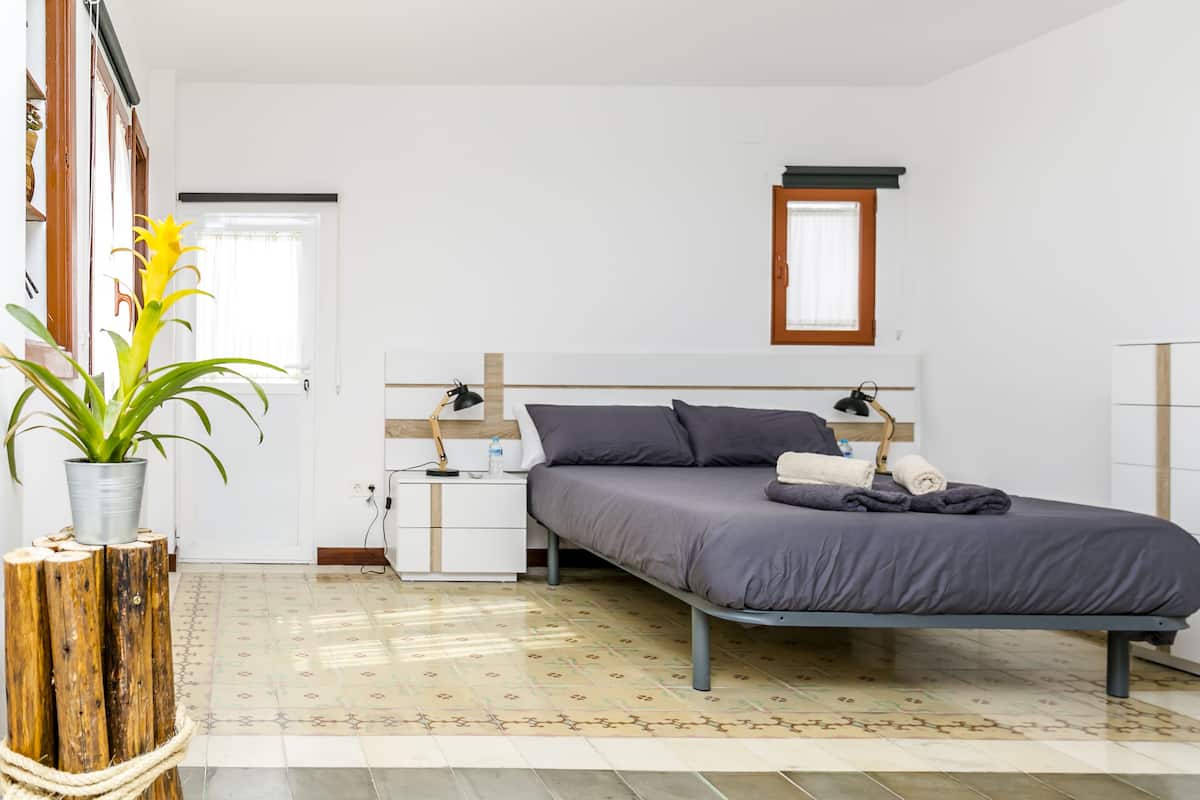 Estudio familiar (V) | 1 habitación, decoración personalizada y muebles diferentes