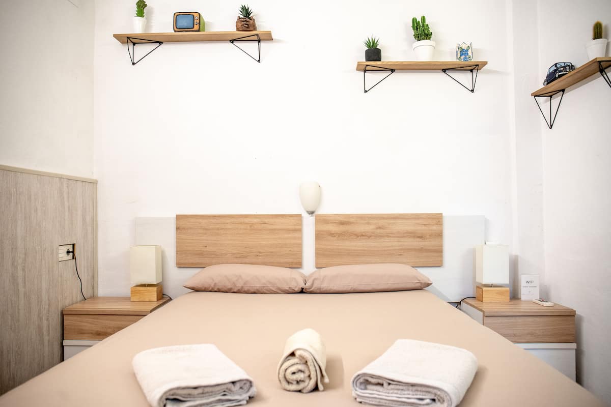 Estudio (III) | 1 habitación, decoración personalizada y muebles diferentes