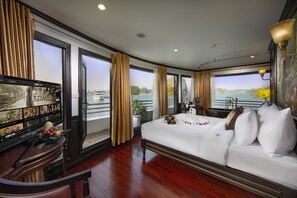 Athena Royal Suite, Panoramic View, Balcony | View from room - Athena Royal Cruise (Ha Long)