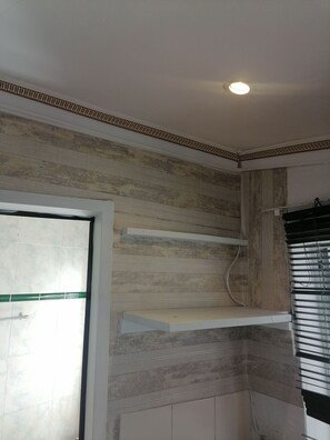 Senior Room, Private Bathroom | Iron/ironing board, free WiFi, bed sheets - Isabel's Guesthouse (Randburg)