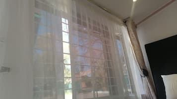 Senior Room, Private Bathroom | 1 bedroom, iron/ironing board, free WiFi, bed sheets