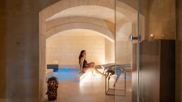 Behandlingsrum til par, manicure og pedicure, massagebehandlinger