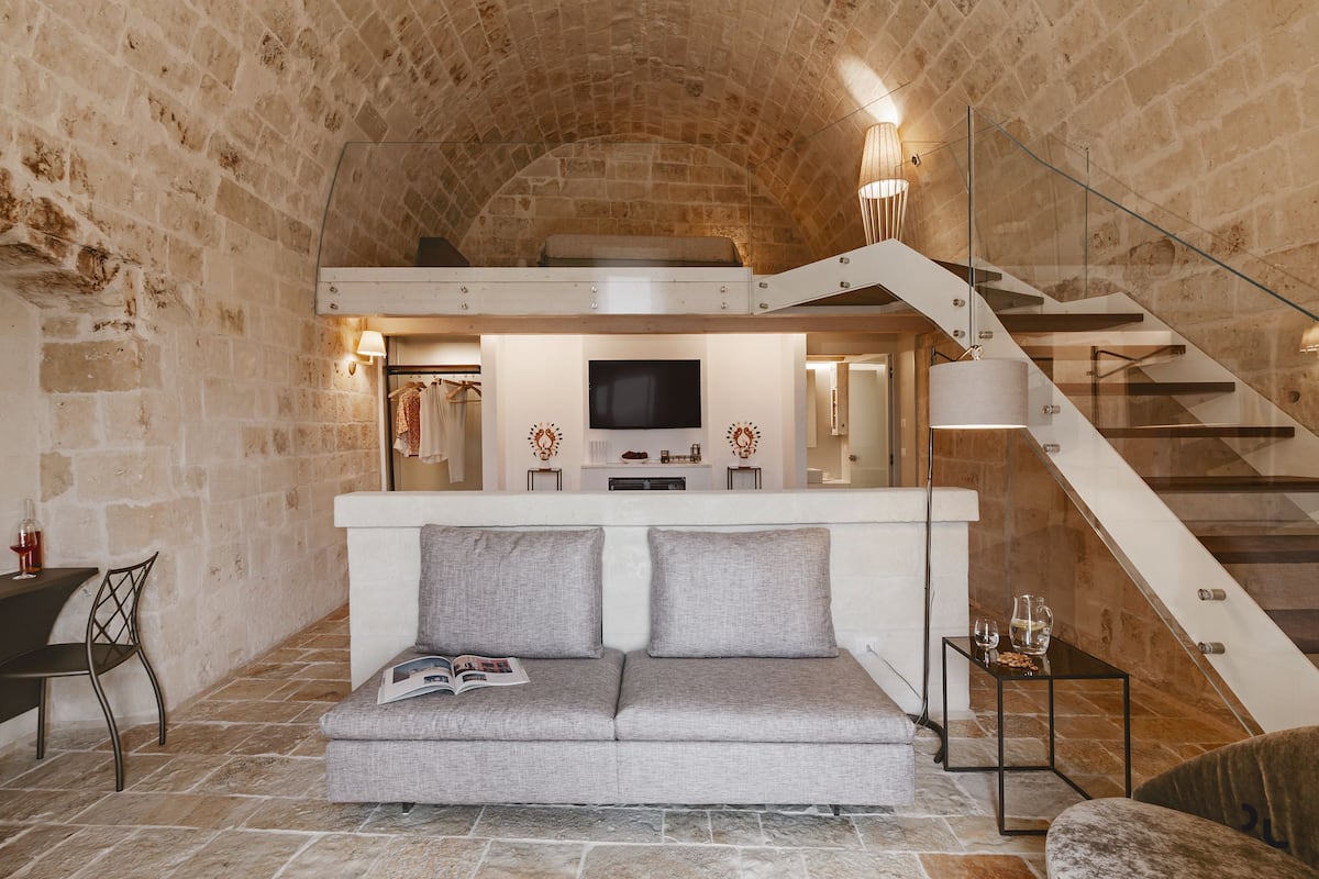 family suite, park view | room amenity