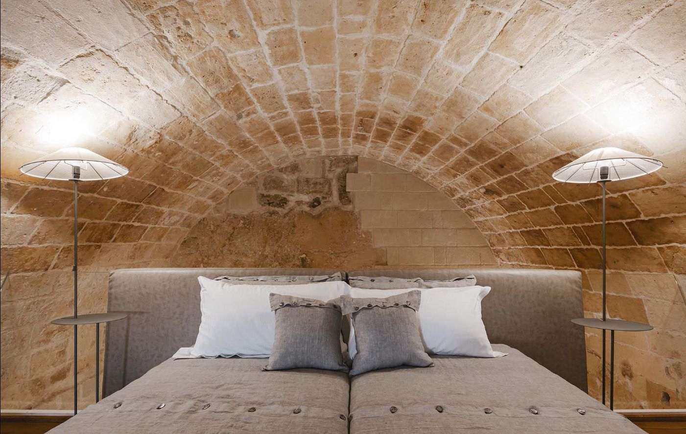 family suite, river view | egyptian cotton sheets, premium bedding, in-room safe