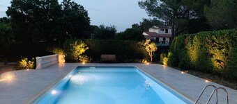 Maison méditerranéenne avec piscine privée sur la Côte d'Azur