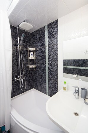 Bathroom - Apartment Jean (Odesa)