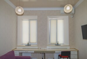 公寓, 2 间卧室 | 办公桌、熨斗/熨衣板、免费 WiFi、床单