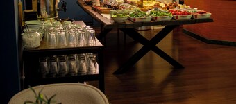 Grand Park Hotel