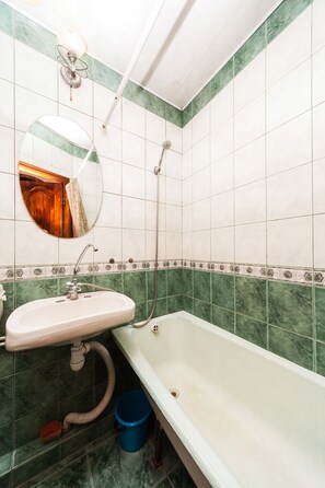 Apartment, 2 Bedrooms | Desk, iron/ironing board, free WiFi, bed sheets