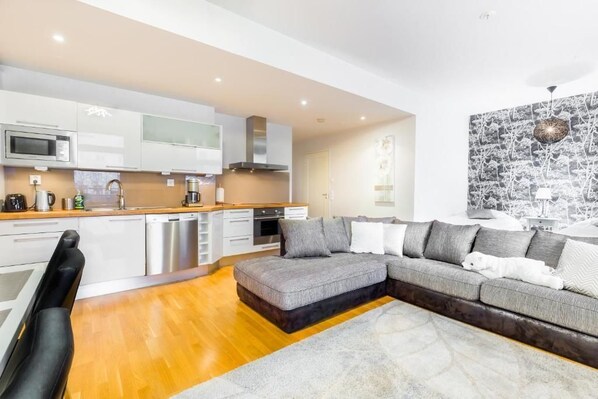 Living area - Go Happy Home Apt Köydenpunojankatu 4 (Helsinki)