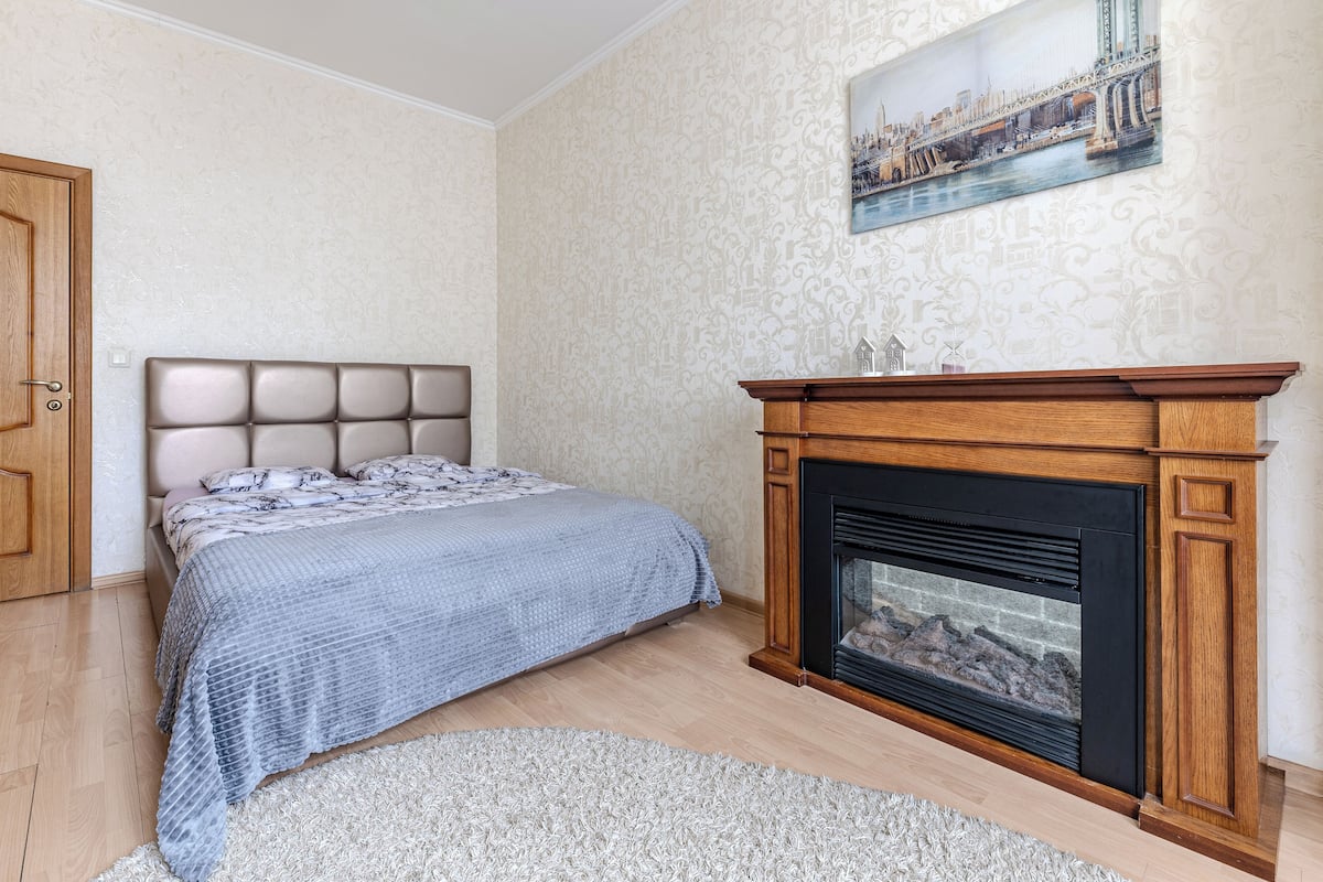 Comfort-Apartment, Stadtblick (Volodarskogo 15)