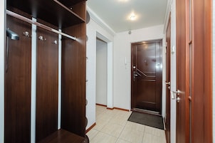 Economy Apartment (Pushkina, 33)