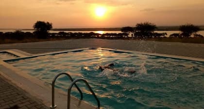 Pakuba Safari Lodge