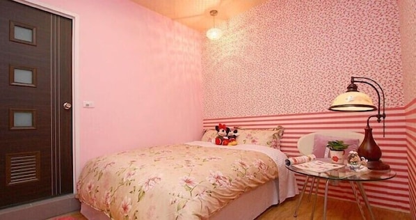 Basic Double Room | Free WiFi