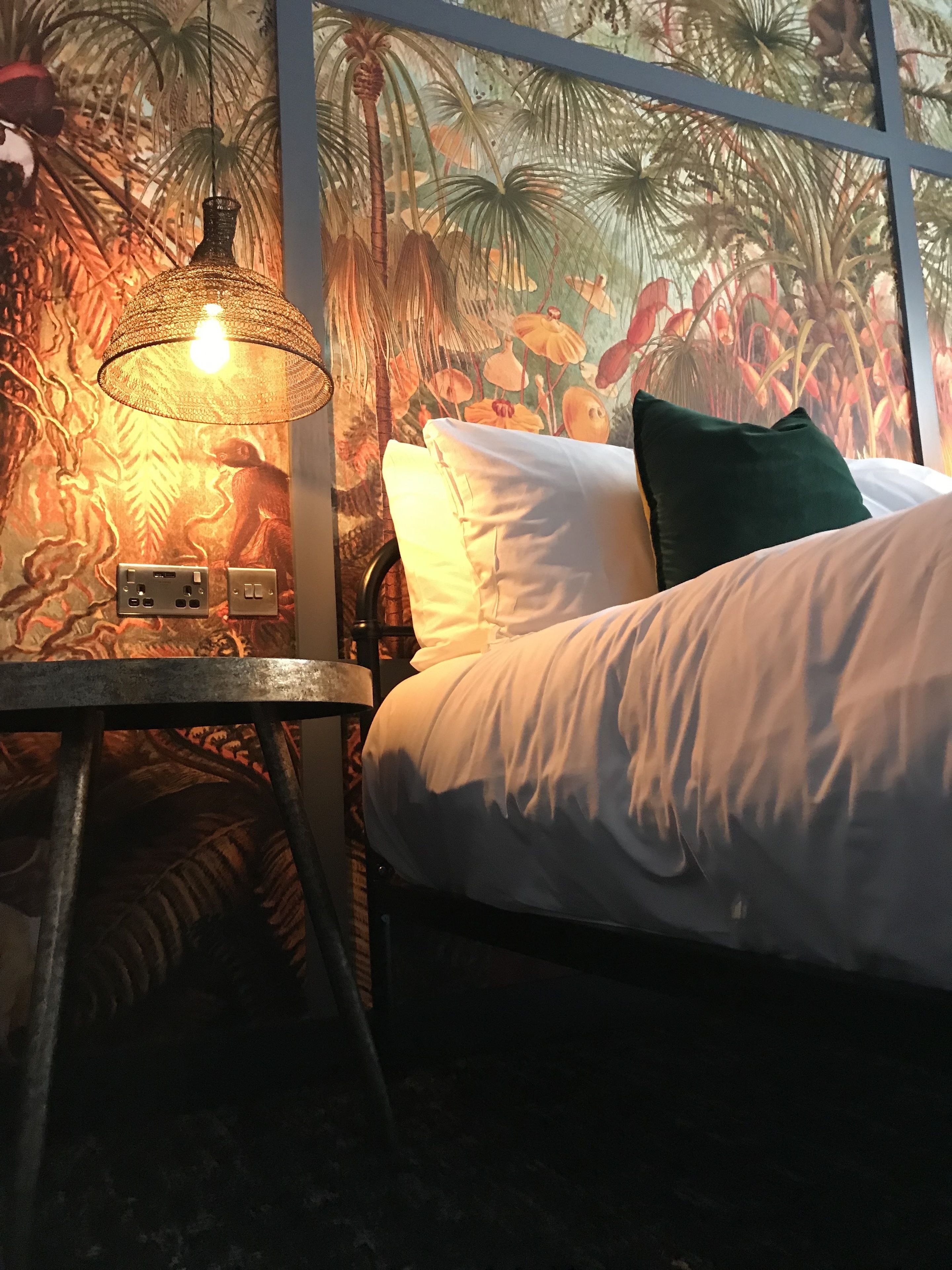 superior double room | 1 bedroom, premium bedding, down duvets, desk