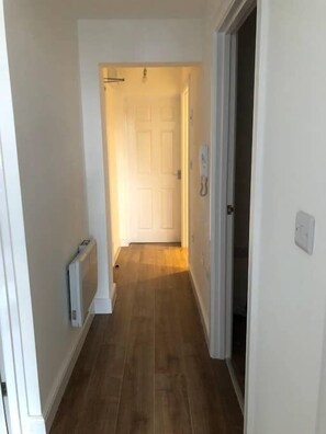 Two - Bedroom Apartment (Flat 1) - 4 Alfred Place Apartments (Leicester)