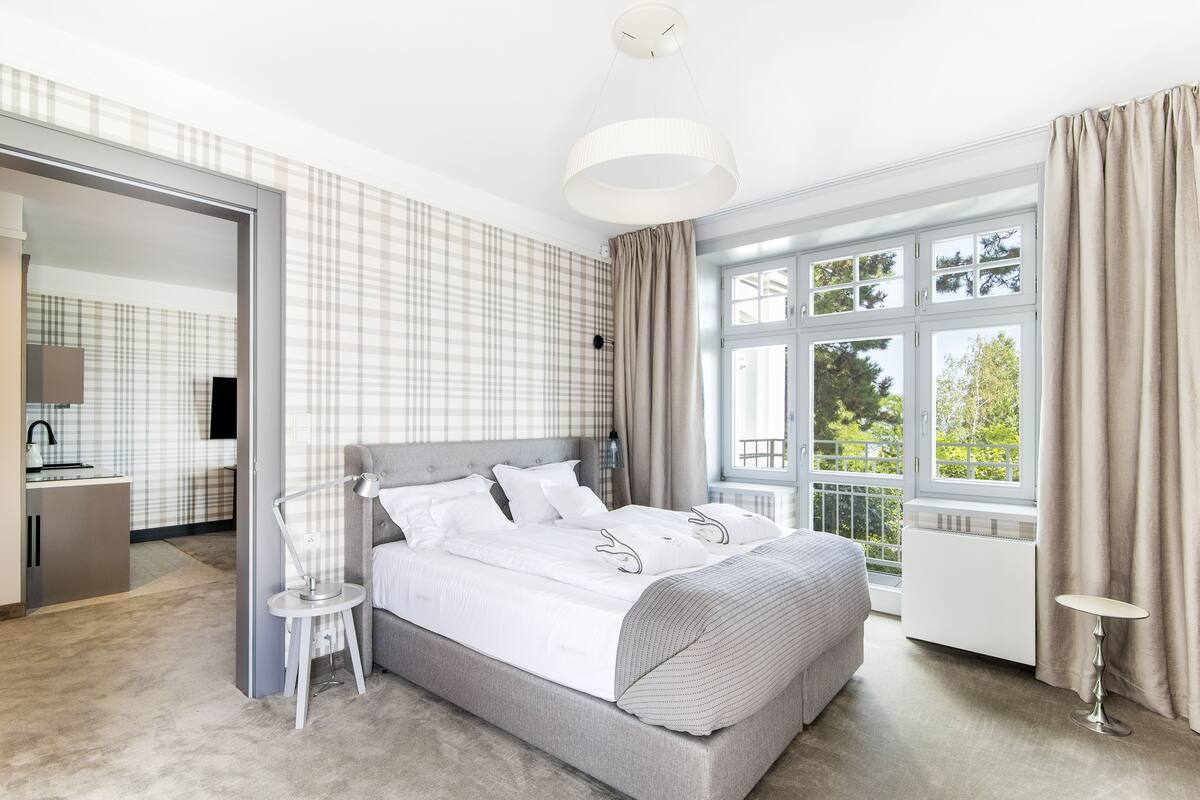 Appartement, vue sur la mer (1.1) | Bureau, espace de travail pour ordinateurs portables