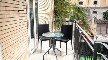 Doppia Superior, 1 letto queen, balcone | Balcone