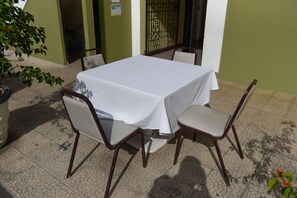 Free daily local cuisine breakfast