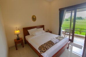 Double Room | Desk, free WiFi, bed sheets, wheelchair access - DeRose Guest House Canggu Bali (Canggu)