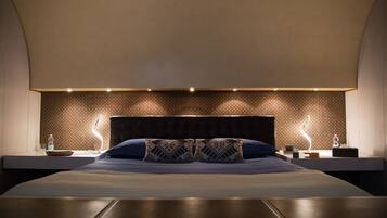 Deluxe Double Room, 1 Queen Bed with Sofa bed (201) | In-room safe, free WiFi