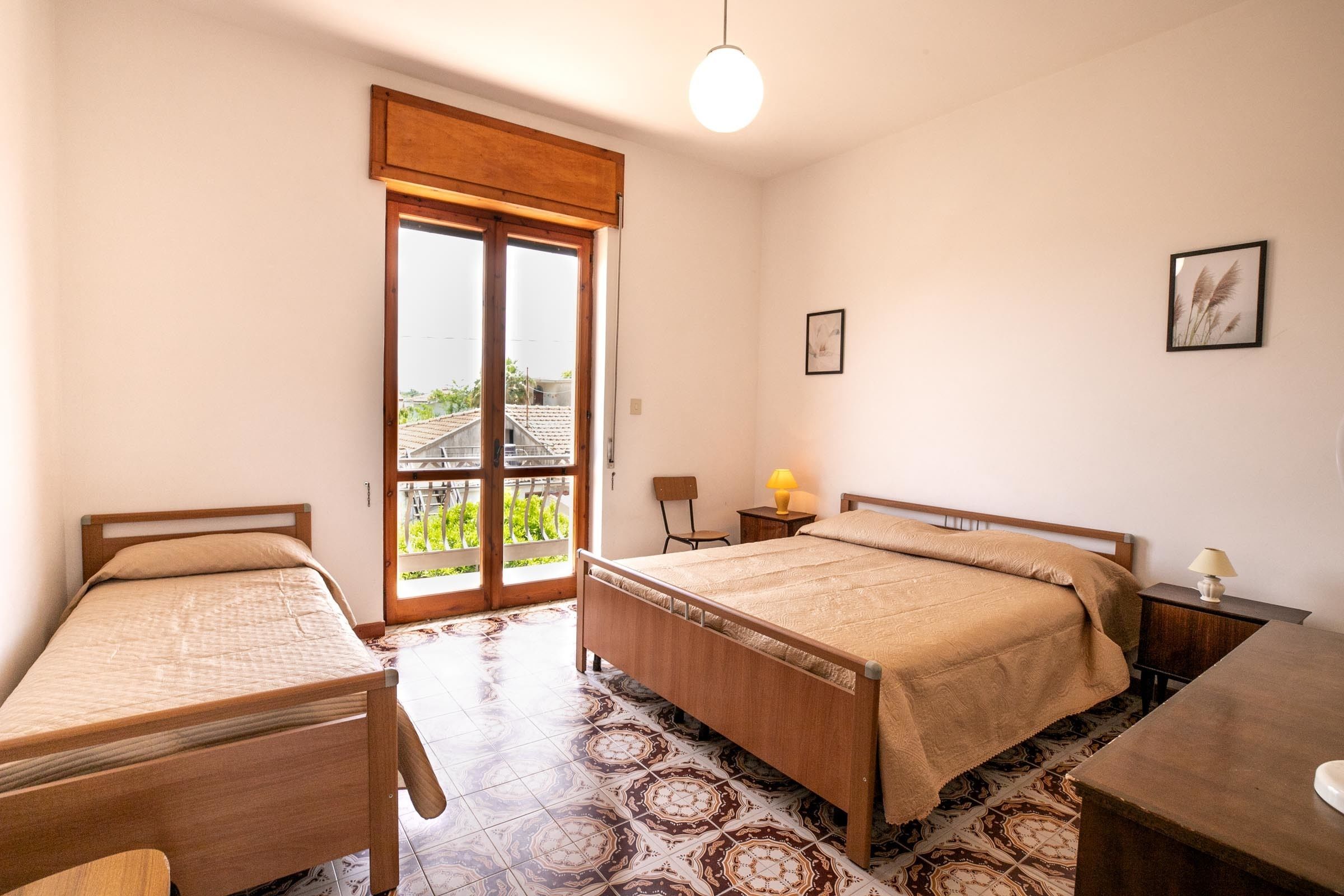 2 bedrooms, free WiFi