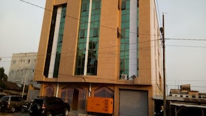 Front of property - Hôtel Saint Louis (Cotonou)