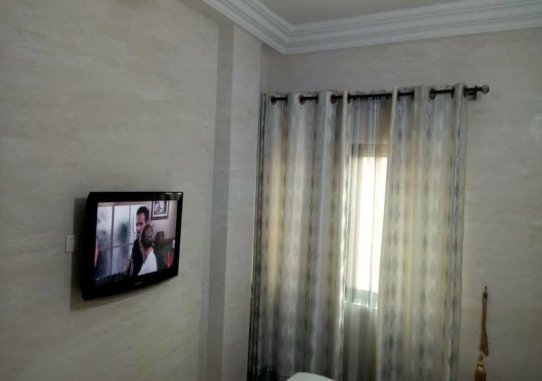 Chambre Double Standard | Télévision