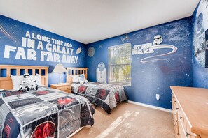 Talo | Silitysrauta/-lauta, ilmainen Wi-Fi, vuodevaatteet