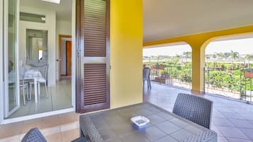 Apartment, 1 Bedroom (2 people) | Terrace/patio