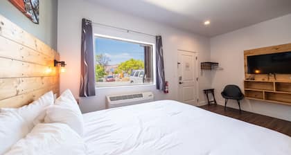 Kanab Suites