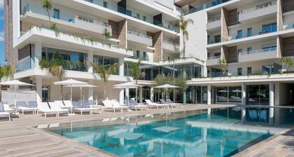 Youmami Lifestyle Suite Hotel