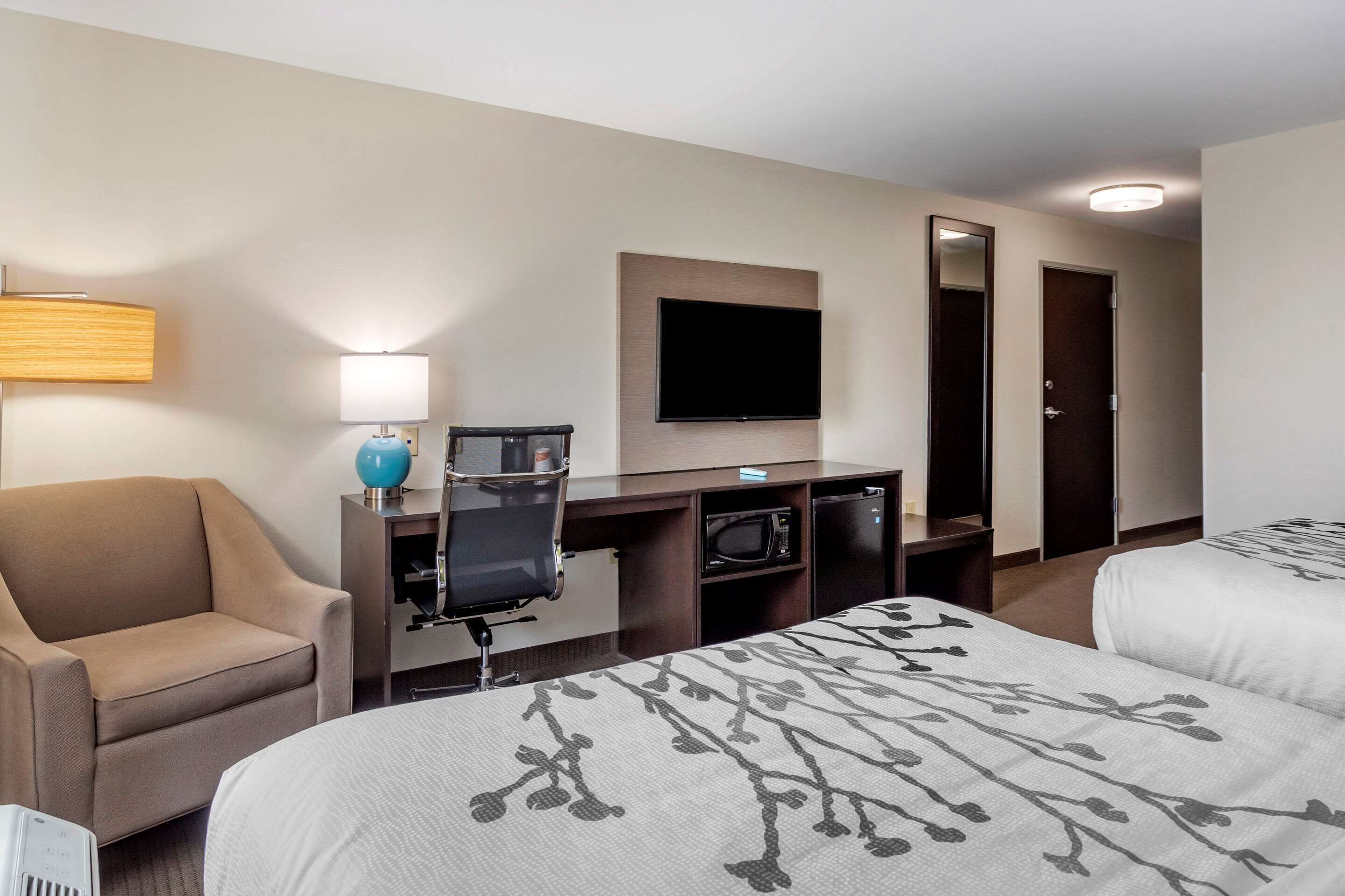 blackout curtains, iron/ironing board, free cots/infant beds