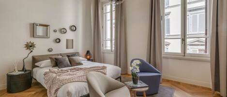 3 dormitorios, tabla de planchar con plancha, wifi