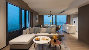Kamar Premier, 3 kamar tidur | Seprai premium, selimut bulu angsa, bantalan ekstra lembut, dan brankas