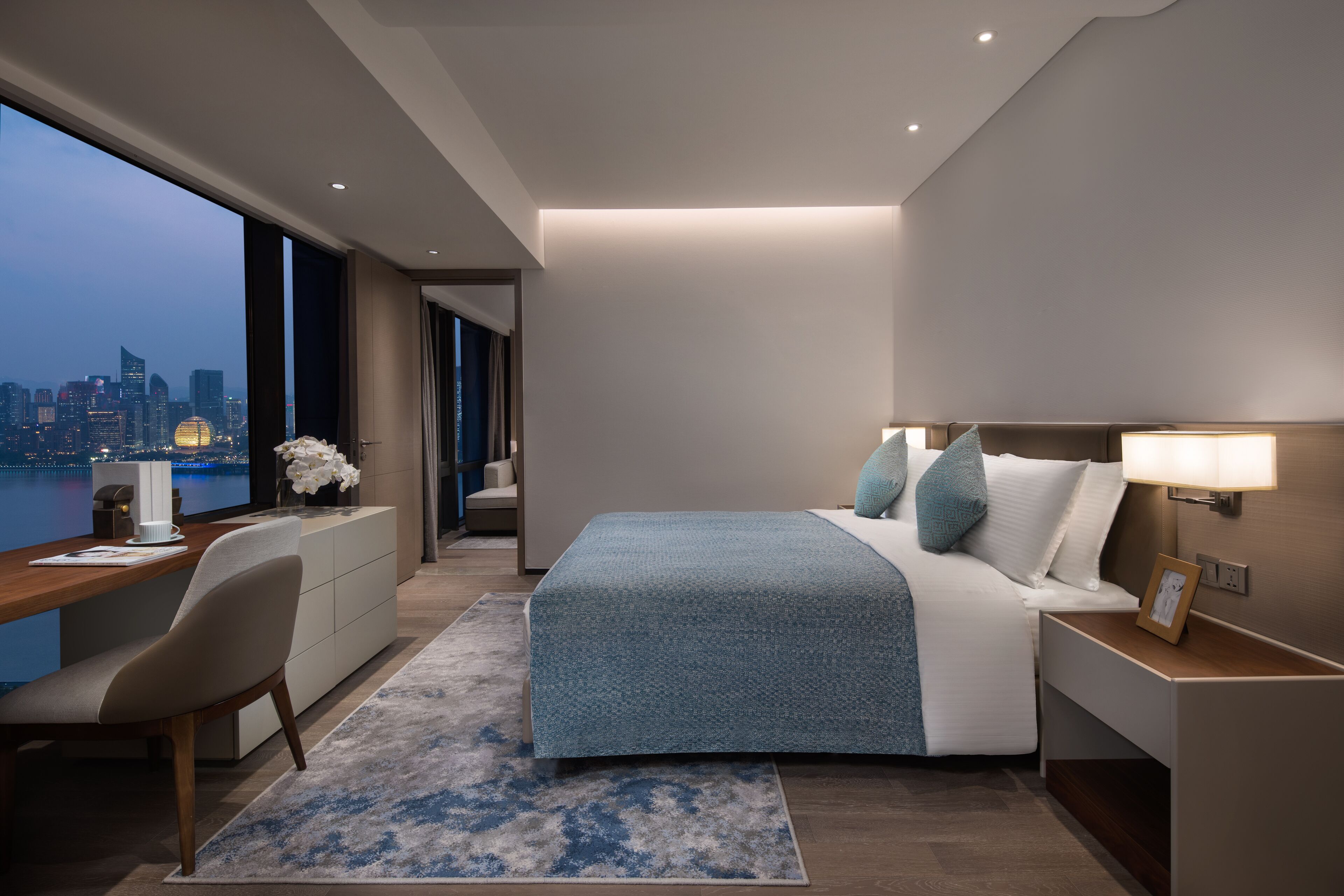 Habitación Premier, 2 habitaciones | Ropa de cama de alta calidad, edredón y camas con pillow-top 