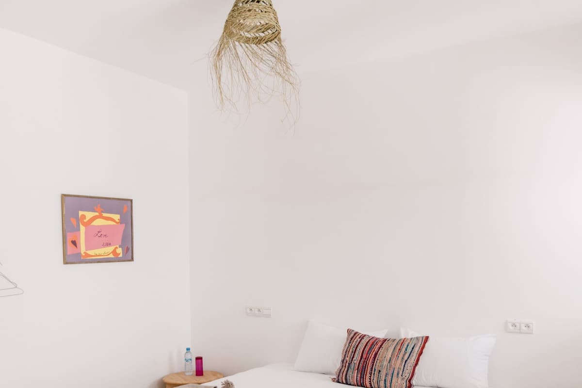 Chambre Double Junior | Décoration personnalisée, ameublement personnalisé, Wi-Fi gratuit