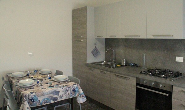 Standard Apartment | Private kitchen