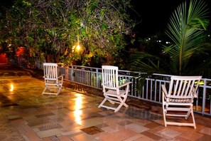 Balcony - Zebra Tourism  Hotel (Kigali)