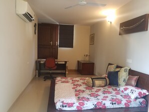 3 bedrooms