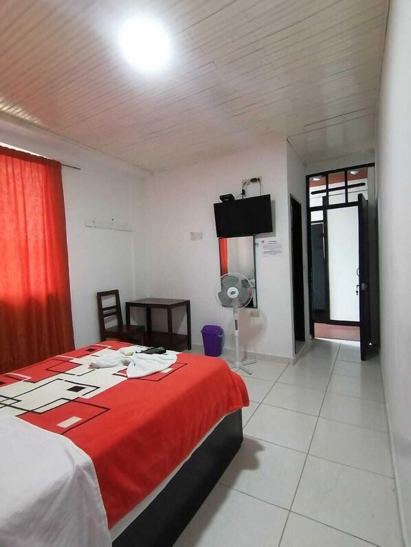 In-room safe, individually furnished, laptop workspace - Hotel Central - Mocoa (Mocoa)