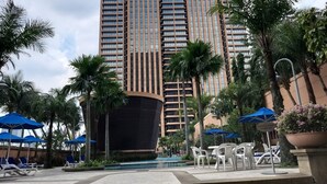 Outdoor pool - Jannat Suite at Times Square (Kuala Lumpur)