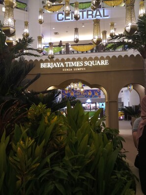 Property entrance - Jannat Suite at Times Square (Kuala Lumpur)