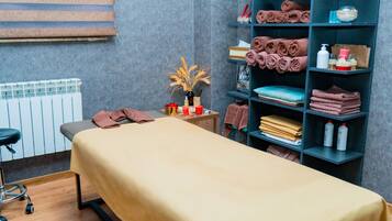 Phòng tắm hơi, bồn tắm thủy lực, phòng xông hơi, massage đá nóng