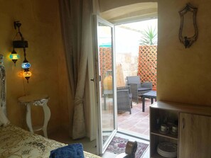 Deluxe Suite, Garden View