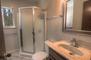 Bathroom - Cozy Cabin (South Lake Tahoe)