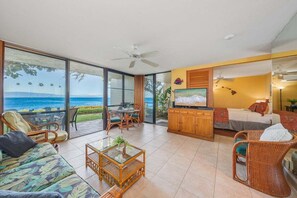 1 habitación, tabla de planchar con plancha, wifi gratis y ropa de cama 