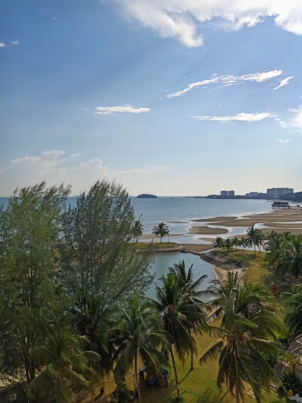 Basic Apartment | Beach/ocean view - Insta Feel Apartment (Port Dickson)
